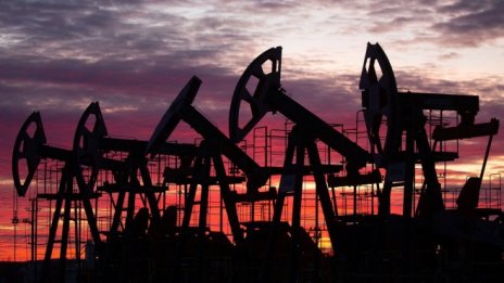 Saudi Aramco отчита срив на печалбата през 2020 г.