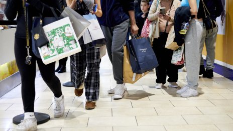 Борсите в Азия останаха без единна посока