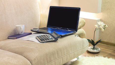 Ив. Славов: Новият трудов регламент трябва да дава гъвкавост при дистанционната работа