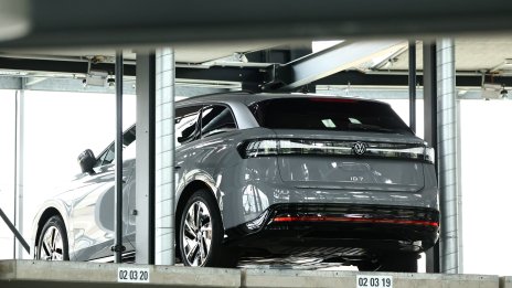 Перспективите за пазара на електромобили в ЕС „вероятно ще се влошат“ през 2025 г.