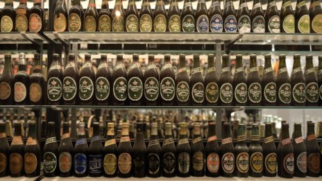 Пивовари искат да обявяват броя на калориите на етикетите на бирата