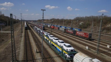 Избързва ли Европа с рестартирането на автомобилното производство?