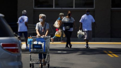 Продажбите на дребно в САЩ нарастват по-слабо от очакваното