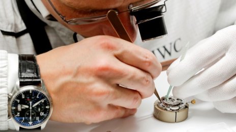 Швейцарското часовникарство се готви за нова година на силен растеж