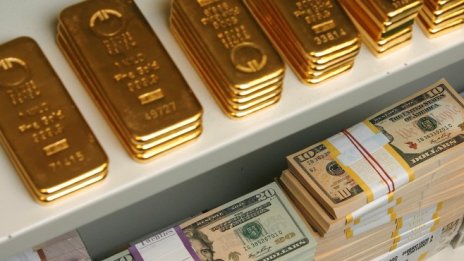 Цената на златото се изкачи до шестмесечен връх  
