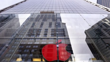 Какво движи растежа на Apple?