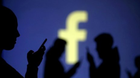 Социалните мрежи затягат правилата за политическа реклама