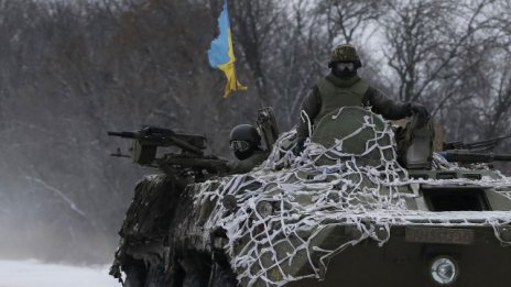 Расте натискът върху Обама за въоръжаване на Украйна