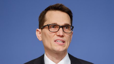 Швейцарската централна банка: Ако не бе продадена, Credit Suisse щеше да фалира 