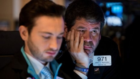 Wall Street се отправя към четвърта седмица на понижения*