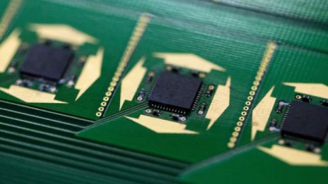 САЩ ограничиха износа на технологии за най-големия производител на чипове в Китай