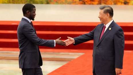 Си Дзинпин обеща на Африка военна подкрепа и 50 млрд. долара финансиране