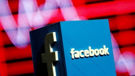 Facebook е оптимист за бъдещето си въпреки спада на потреблението