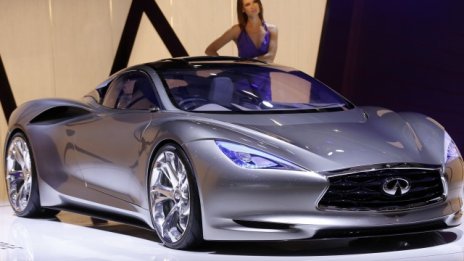 Nissan с нова офанзива за налагане на Infiniti