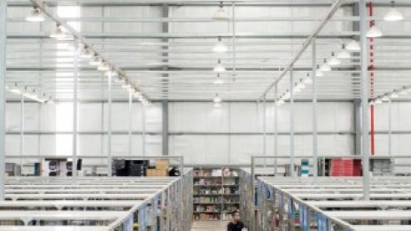 Полша, Чехия и Румъния привличат най-много инвеститори в логистични имоти в ЦИЕ