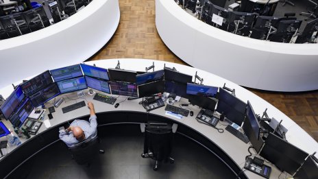 Данните за инфлацията в САЩ потопиха европейските борси