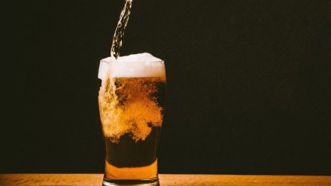 AB InBev намери купувач за китайския бизнес с бира на SABMiller