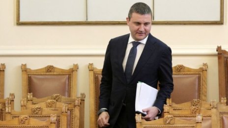 ГЕРБ и "Обединени патриоти" се договориха за 8 лв. държавна субсидия