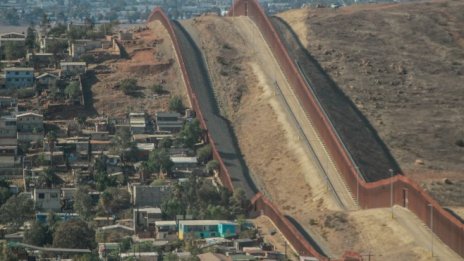 Гърция построи 40-километровата ограда на границата си с Турция