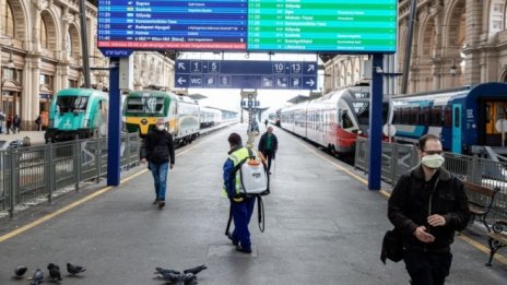 Централна и Източна Европа иска да избегне пълните блокади заради коронавируса