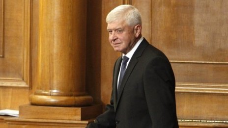 Предстоят проверки в болниците за поддържане на фалшив щат