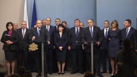 Президентът: Можем да участваме пълноценно в европейската отбрана