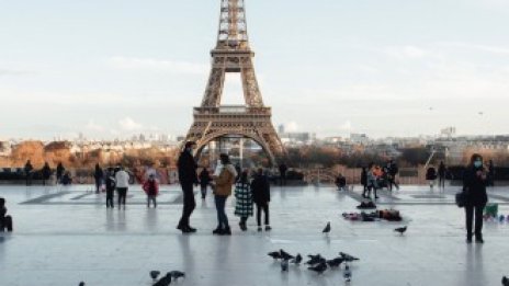 Франция затваря границите за хора извън ЕС, Италия и Норвегия смекчават мерките