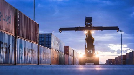 Германският износ нарасна по-силно от очакваното през януари