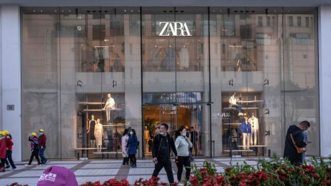 Zara залага на рекламeн експеримент, за да увеличи продажбите в Европа и САЩ