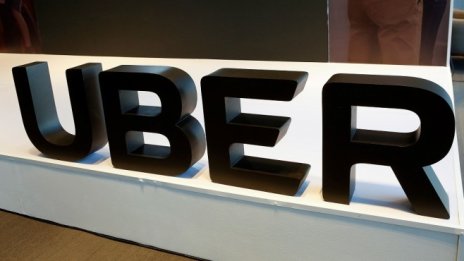 Британски регулатор глоби Uber с 492 хил. долара