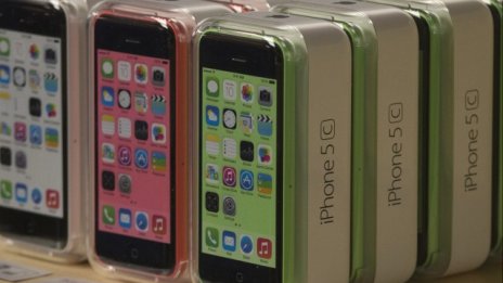 Само за уикенд Apple продаде повече от BlackBerry за тримесечие