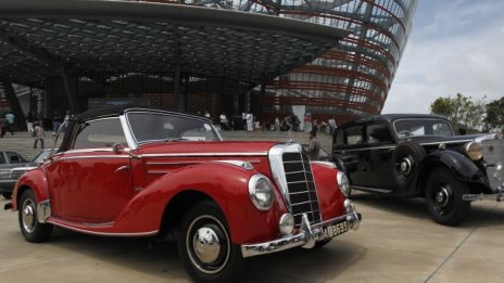 Mercedes отваря музей в Китай