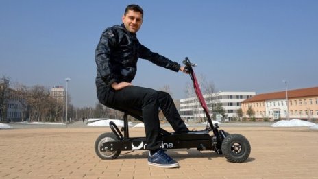 Огнян Божилов: За бизнеса с електрически скутери трябва първоначална инвестиция