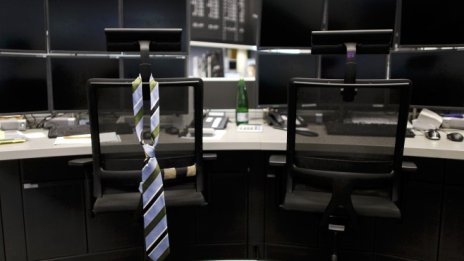 Загребската борса спря търговията на 8 компании поради риск от "изчезване"