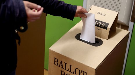 Воденето на "последната политическа битка" е лошо за демокрацията