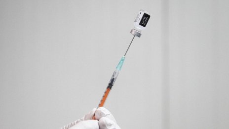 AstraZeneca са изнасяли ваксини от ЕС само за клинични проучвания