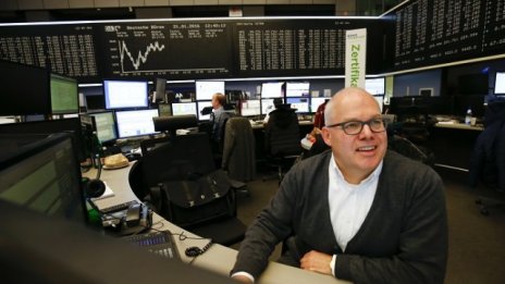 Пазарите в Европа приключиха търговията на зелена територия