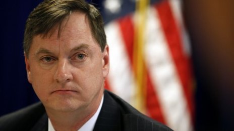 Евънс: При стабилна икономика може да има повишение на лихвите през декември