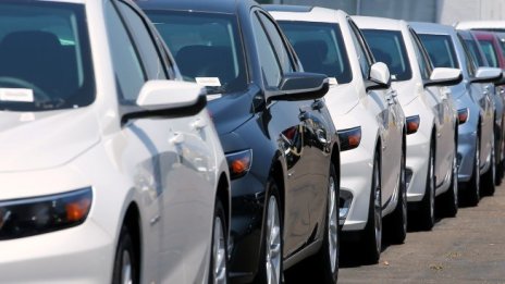 Провалиха се преговорите в ЕС за намаляването на въглеродните емисии от автомобилите