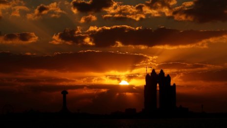 Абу Даби планира въвеждането на нова система за социално подпомагане