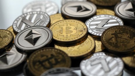 Криптосекторът е събрал над 100 млн. долара за кандидати на изборите за Конгрес в САЩ