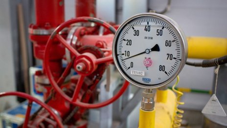 Пет месеца "Булгаргаз" е купувал газ в нарушение на Закона за енергетиката