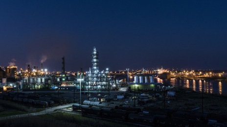 Промишленото производство през април намаля с най-много от 2009 г.