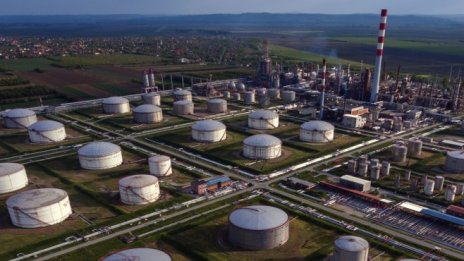 Увереността в търсенето на петрол тласка цените нагоре