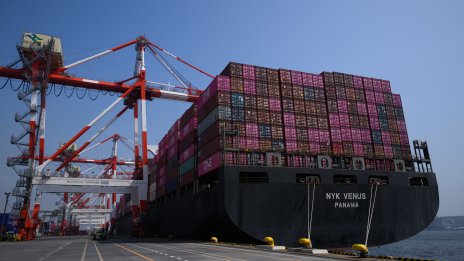 Износът на Япония за САЩ нараства за първи път след митата на Тръмп