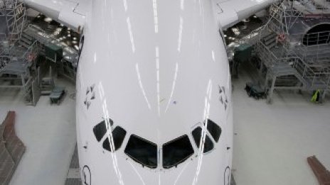 Защо Airbus спира производството на най-големия пътнически самолет в света