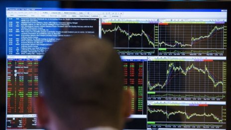 Технологичните инвеститори се подготвят да се сбогуват с Facebook и Google