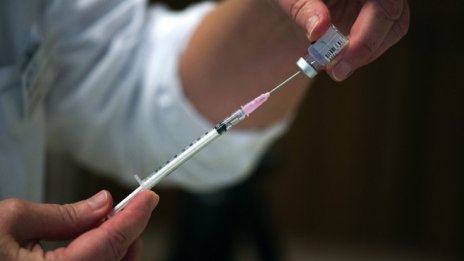 Covid ваксини за всички варианти на вируса се очакват до април