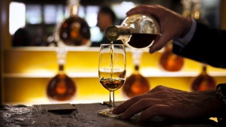 Продажбите на коняк нараснаха с 31% през 2021 г.