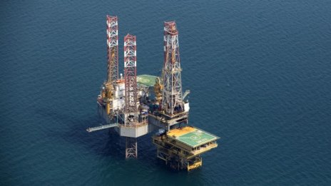 Брентът поскъпва до най-високото си ниво от 2014 г.*